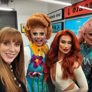 Angela Rayner Instagram - Well done queens 👑 congratulations @houseofjohnson 💅

#dragrace #rupaulsdragrace #teamginger 👩‍🦰