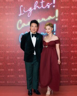 Angela Tong Instagram - Lovely nite at the 41st annual Hong Kong Film Awards! #香港電影金像獎2023 Special thanks to @bespoked_ianchang @johnchung_barbieri @kim_chow_barbieri @yuting.zuo @amyfan3796 and especially @sausantongofficial for getting me red carpet ready! #sausantongofficial Big congratulations to 修哥 for Lifetime Achievement Award! Loved your speech, song and dance! @hongkongfilmawards