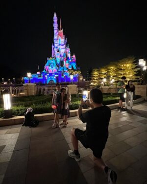Angela Tong Instagram - Disneyland fireworks! Must see! #HKDisneyland #DisneyHalloweenTime #ShowYourWickedSide #Momentous 
#TheMostMagicalShowOnEarth #alyssakassidy #familytime #ilovehongkong
