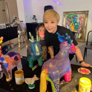 Angela Tong Instagram - Bringing us together for a fun and meaningful day! Thanks @drago.cavallo @dccharityfoundation 
@simonma_official  Thx for organizing Janet😘 #alyssakassidy #7sis