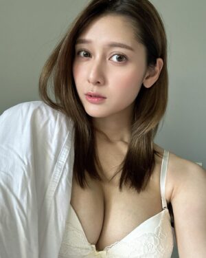 Angela Mei Thumbnail - 25.5K Likes - Top Liked Instagram Posts and Photos