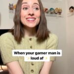Angela Petruzziello Instagram - Love the soothing sound of weapons. Gamer voice by @randyramosjr #gaming #gamer #videogames