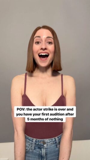 Angela Petruzziello Instagram - She’s coming in hot. 

#comedy #skit #actor #actress #acting #actorlife #sagaftra #sagaftrastrong