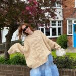 Angela Scanlon Instagram - My dad asked if my 2 year old dressed me in borrowed clothes. Rude, but also I think this means I nailed the look 😂 is this a HIT (also hot but mostly because it’s a jumper) OR MISS?!