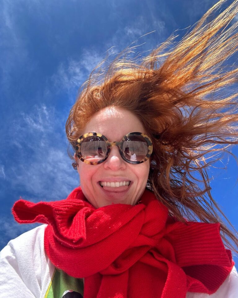 Angela Scanlon Instagram - This is the face of a full up, chilled out, very happy woman. If you’ve followed me on here for a while you’ll know I struggle with slowing down so I usually have to literally leave the country to quiet my mind 😂 this week I took a few days to myself as a reset @mayrlife_official I did it for my BIG birthday last year & swore I would try to keep it as a tradition. This place is incredible - on the edge of a lake in Austria. It rained, was gloriously sunny & snowed all in 4 days… I did cryotherapy (swipe for video evidence, it was -110 degrees 🥶), a sound bath, lymphatic drainage, feldenkrais and all sorts of other things that have left me feeling stronger and brighter than I have in a long time. Here are some things I learned that I’ll be taking home & you can use too. Share any you have below as I’d love to hear them xx {-} Eat food without distraction-no phones, no tele, no reading (I KNOW!!) it’s so alien but even full blown chat at the dinner table often means I’m ramming food in on autopilot, I leave the table and wonder what I even had. ☎️ {-} CHEW your food! More than you think is necessary, actually more than even feels normal. Apparently 40-60 times, I know, it’s a lot but it works. Good digestion starts in the mouth, not the stomach. 👄 {-} SLOW DOWN. Literally my life lesson. And it will take more than a few days in Austria but… taking moments. Try to brush your teeth slowly, walk down the stairs at a snails pace, wash the dishes in slow mo. Attach it to things you already do so it can become a reminder/habit. 🧘🏻‍♀️ {-} Stress is NOT the one. Often I’m focused on what I put in, how healthy I am day-to-day that I forget to fully appreciate the impact of stress on my health. Busyness isn’t as cute as I thought. 🤯 {-} BELLY breathe. When you remember. Proper deep breaths to slow the mind, body and nervous system. I have set an alarm to remind me to breathe!! 🤌🏻 💨 don’t come for me!! Save this to come back to after Easter!! #prstay @halpernlondon