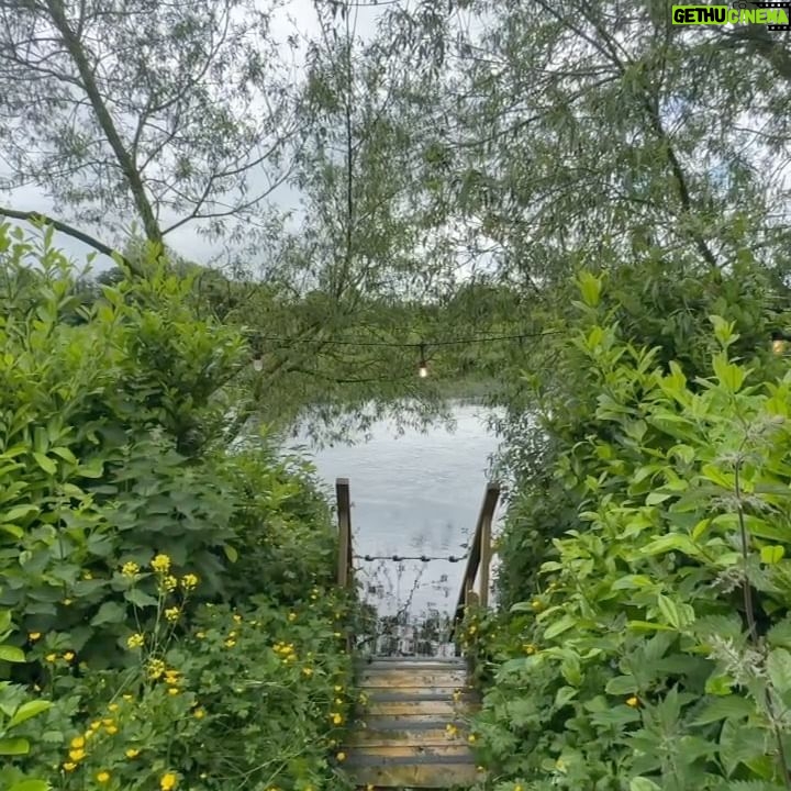 Angela Scanlon Instagram - 1. Wedding 💒 attire when the bride is a rebel boss @sanmcman 2. Coming home from Ireland- hand on baby heart 💚 3. Sundays with @cheeseandchutney.ie dipping in the river 4. Curly baby toes in heels 💋 5. Seeing @denisegough1 being breathtakingly, spellbindingly brilliant. Chatting to her on @virginradiouk this weekend 6. Stocking up on @raeyofficial sale before it’s RIP 7. Realising I have a man who can garden in a tux 🍆 8. Stolen blooms in the back of a cab 9. Stolen words from @chimeraforeva as seen on the streets of NYC 🚀 10. Oxygen! Took myself to @vhr.uk for this, infrared & cryo. Reborn 🙌🏻