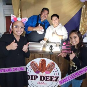Angelee Vera Instagram - Best dipped ice cream in town!  Great for any of your events 👍 #SUPPORTSMALLBUSINESS 
#BESTPALETAS #EVENTS #ANYSEASON #PALETAS #INSTAGOOD #BLESSED