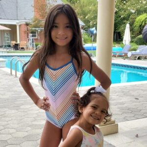 Angelee Vera Instagram - Enjoying what I do. @polygroup pool time! 🏊‍♀️🤽‍♀️🏄‍♀️
#photoshoot #polygroup #pooltime #funtime #summerwaves #inflatables #blessed #actress #model #dharmannactors #dharmann #dharmannfam #childofgod #angeleemerikvera #angeleevera #amv