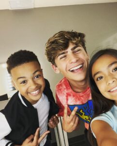 Angelee Vera Most Liked Photos and Posts