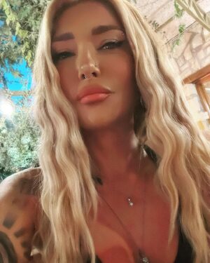 Angeliki Iliadi Instagram - If you want to be a winner…be fearless like a lion  #life #fearless #strong #strongwomen #power #lionrules #september #athens #staystrong💪