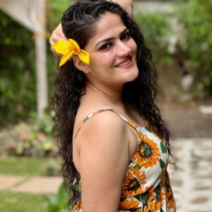 Angelina Lysen Instagram - 🧚‍♂️🌼🌼
.
.
.
.
#reelitfeelit #reels #reelsinsta
