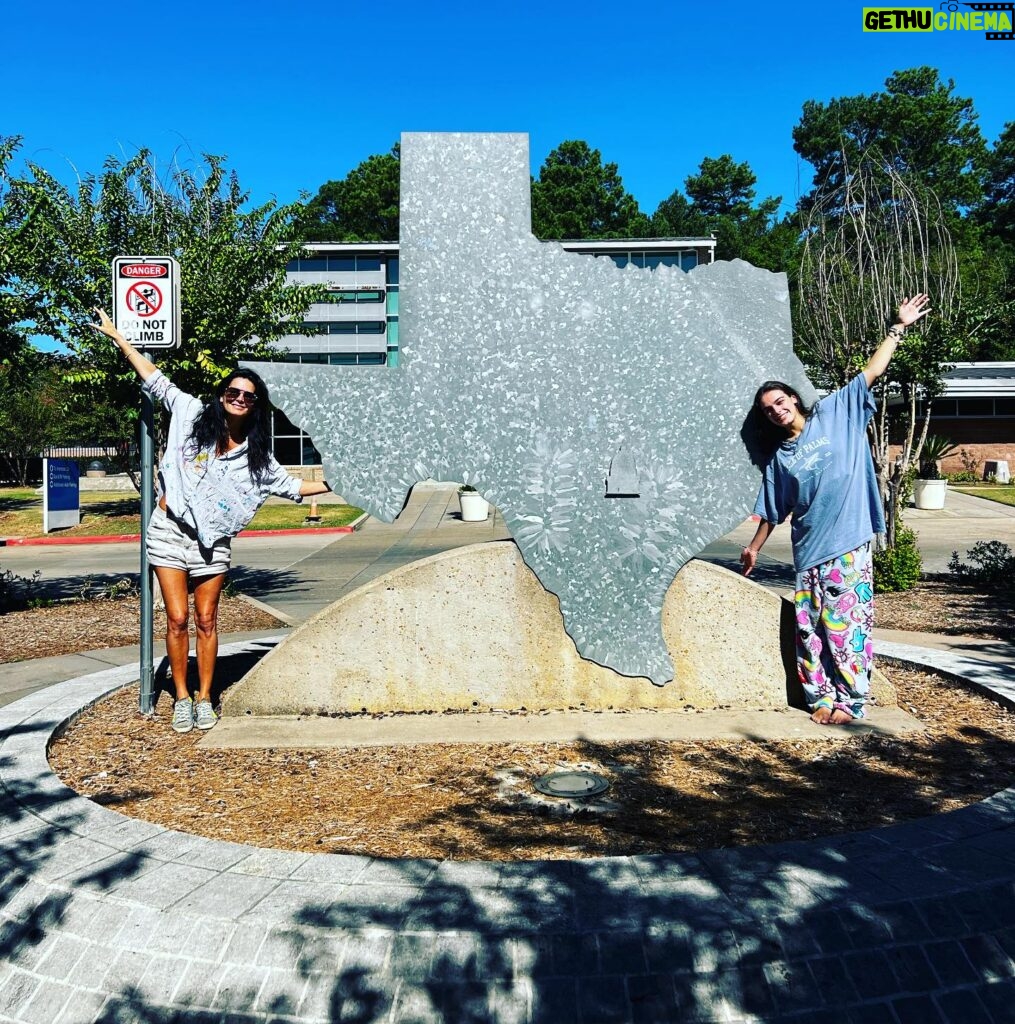 Angie Harmon Instagram - Then we went through Texas… we stopped at the only place we could find which apparently was a rave, a sports bar, a truck dealership, a Mexican restaurant and possibly the police station because all four sheriffs were there. #blessed #grateful #roadtrip #mygirl #texas #trucks