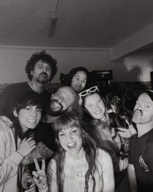 Angy Fernández Instagram - El equipo humano que me va a acompañar en esta aventura es para estar orgullosa.
Gracias por vuestra entrega, ganas, humildad, arte, trabajo, impulso, cariño, paciencia e ilusión.
Me siento más segura a vuestro lado. 
¡¡Vamos a liarla parda!!🙌🏼❤️
( y hay más profesionales que adoro con los que me gustaría trabajar para este proyecto, pero hay que elegir, cosa que siempre me cuesta. Soy la eterna indecisión) . Lo bueno es conocer a gente que tenga ilusión y ganas y te cuide y les cuides. Que ahora no estéis cerca, no quiere decir que no lo vayáis a estar🌞 Coincidiremos y viviremos cosas chulas.

Lo importante ahora es que me siento bien rodeada. 
Gracias por aceptar esta aventura.
Ahhh! Y un sueño la persona increíble que va a diseñar mi vestuario💙 buahhhh🤪

Gracias también an mis compañeros del teatro que me apoyan y han dado facilidades para que pueda cumplir otro sueño. Uno que me daba miedo, y que hace un tiempo no hubiera dado el paso. El miedo paraliza, pero que no nos pueda el miedo amores. Venceremos 🫶🏻
Me merezco disfrutar de esto
Gracias gracias gracias
#BenidormFest #BenidormFest2024 @benidormfest_rtve