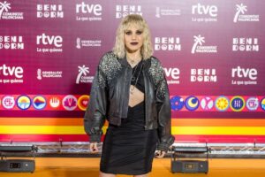 Angy Fernández Instagram - 🤘🏻☄️🔥🌟🖤

@benidormfest_rtve 
#benidormfest 
#BenidormCalling
#SéQuiénSoy

Gracias a todxs los que hacéis posible el Benidorm Fest. Hay un equipo gigante trabajando sin descanso
Y mis compañeros y compañeras y sus equipos por el buen rollo y apoyo entre todos☮️
Mañana a las 22.50 nos vemos en la primera semifinal:) 

Agradezco a la vida y agradezco a la gente que me está acompañando en este viaje
GRACIAS 🧡
@dannizu @_luluperez_ @vicvandekamp @elenabr_ @tomylimeres @alexmanga10 @elenaasm @ingrid.m.aroca @laradiazzz @dabidminguez_espacio @alexjaen_ @alejandrorubb @marsempere11 @sonymusicspain