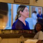 Aniela Gumbs Instagram - Hope you watching….. #Zola and interns are getting it going #tgit #greysanatomy @greysabc love my job #anielagumbs #tendertissues moment #like #follow #comment #love