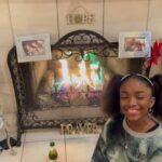 Aniela Gumbs Instagram - Happy New Year #bye2022 Love you all #zola #AnielaGumbs #newyear #lovequotes