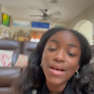 Aniela Gumbs Instagram - Summer over back in school back to work  #greysanatomy  #zola #lovetoact #best #cute #fit #creative #teen #funny #athletics #AnielaGumbs  #official#bestvideo @greysabc #like #comment #follow #love