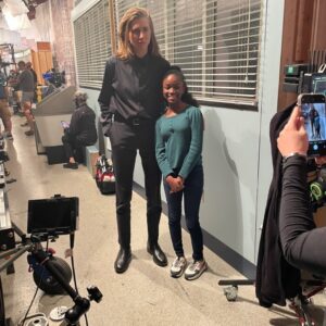 Aniela Gumbs Instagram - Sayyy cheese I’m a genius! Thanks Kai @genderless_gap_ad  #Zola  @greysabc @shondarhimes  #tgit #genius #actor #anielagumbs  #smart #fit #fun #comment #like #follow #love