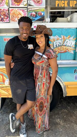 Anika C. McFall Instagram - Look out Weekend cuz Here I Come 🎶
#BENDINGCORNERSWITHANIKA

✨Special S/O and Mad Love to a long time Dear Sweetheart of mine @juhahnjones 
Congratulations on your 1 year Anniversary of #FryDay @fryday.eats ~ A Rolling Food Experience baby!! ✨💫
Continued Success 🥂

Lawd knows Mi Luv EVERYTing Jerk…the spicier the better! If you have an event, party, meeting etc, please reach out to this Black- Owned Business 🦾

#foodgasm #UnofficialCommentator #anikamcfall #foodie #weekend #vibes
#blowkissesandthrowglitter #givegoodface #finerwomanhood #catchonorcatchup