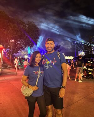 Anila Sajja Instagram - So many things to CELEBRATE 🎉🥳 OUR Anniversary 🧿, Easter🐣weekend, the best Disney VIP tour guide!, & family time …. What a MAGICAL 🪄trip! 🧚‍♀️💫 @kiransajja_md 
.
#anilasajja #contentcreator #waltdisneyworld #epcotflowerandgardenfestival #hollywoodstudios #disneytrip #easterweekend #thesajjafamily #drkiransajjamd #oculofacialplasticsurgeon