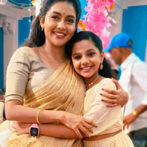 Anjali Manasvi Instagram - 💞 love u akka💞
.
.@mahima_nambiar
