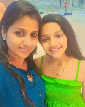 Anjali Manasvi Instagram - Happy daughters day en thanga ponne😍
