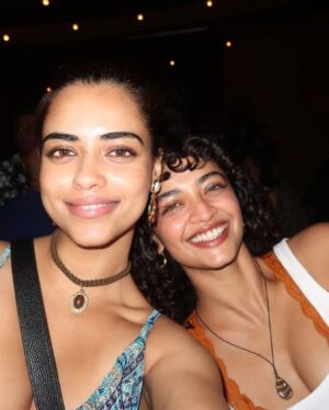 Anjali Sivaraman Instagram - Random content dump 😘😘😜