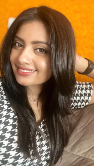 Anjana Srinivas Instagram - YimmyYimmy💕💕
Vc: @__silent_eye_001 😄

#yimmyyimmy #tredingreels #jaclinfernandez #yimmy #instagram #reelsinstagram #tredingsong #dance