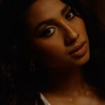 Anjana Mohan Instagram – ✨
Photography: @ariesfotography 
#arabic #lookoftheday #beauty 
#anjanamohan #uae #dubai 
#attitude #model #actor 
#photoshoot #makeup
