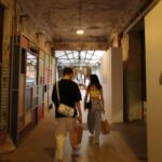 Anjaylia Chan Instagram - 大家都在回味2023，我也要嘗試在碎片中找出值得記念的事… 這一年，參與了一部電影、一部電視劇。 很喜歡那種和角色交流的感覺。很記得和之前素未謀面的對手才拍了兩場，對方就問:「喔！你很喜歡演戲是嗎？」。能做自己喜歡的事，並讓身邊的人感受到你的熱情，真好。 去了兩次泰國、一次日本、兩次台灣、一次韓國— 有工作的，也有遊玩的。 第一次看到了、摸到了長頸鹿和很多其他的動物… 也感受了各種不同的溫度… 最難得的，是和重要的人建構了寶貴的回憶。 2023，整個人從內到外的碎掉了… 在黑暗中卻切切感受到神的恩寵。 衪在幽谷中不斷給我安慰和保守，告訴我，衪的恩典、力量夠我用。 甚至，在聖誕日，衪讓我經歷神跡— 除了女兒外，我爸我媽我姐全都受洗了！ 衪提醒我 : 衪愛，且在衪裏面沒有不能成就的事。 碎掉不要緊，就請衪幫我重新整合，成為新的人。 2023教會我要更珍惜、更愛身邊的人。 原以為我會很討厭2023 。 沒想到，寫到最後，我發現2023也有可愛的地方… 原來，它滿載了愛的身影。 2023的最後一天，願眼淚化為種子，種植出愛與燦爛的繁花… 2023，謝謝你存在過。