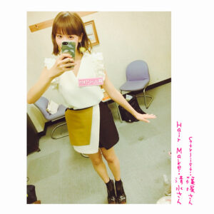 Anju Inami Instagram - はいっ！
ということで 日本テレビ
トークバラエティ番組｢ナカイの窓｣に
出演しましたー！！
．
ずっと緊張はしていたけど、
どんどん楽しくなっていって…！
．
MCの中居さん、そして山里さん
出演者の皆様に
感謝の気持ちでいっぱいですm(__)m
．
ぶろぐにもいっぱい想いを
綴ったのでみてみてねーーー！！
．
stylist 篠塚さんチョイスの
素敵なお衣装ー✨イヤリング可愛かった
．
ご視聴頂きまして
ありがとうございました！
#inamianju #ナカイの窓 #トークバラエティ