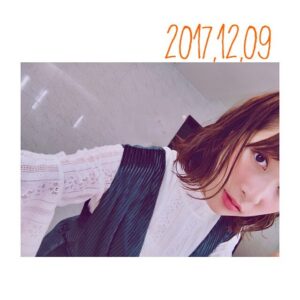 Anju Inami Instagram - 本日発売！
雑誌｢Men's JOKER 1月号｣♣️
．
Aqoursでは、
こーゆー大人めの雰囲気の撮影って
なかなかないから、ドキドキ。
．
今回は2パターンのお衣装で📷。
．
ついったさんには
ソロカットのお衣装載せたけ
みてみてみてねー！
．
雑誌の感想などなど待ってまーす( ˙ᵕ˙ )
#lovelive #lovelivesunshine #aqours #chikatakami #inamianju #雑誌 #mensjoker