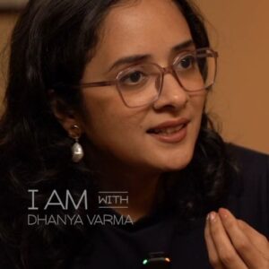 Anju Joseph Instagram - കരയാതിരിക്കുന്നത്, ഭക്ഷണം കഴിക്കുമ്പോൾ മാത്രം ..Anju Joseph on I AM with Dhanya Varma
.
.
Part 2 of the conversation July 19th Wednesday 7pm
Watch the full conversation on my YouTube channel...Link on my bio and story
.
.
#anjujoseph 
#dhanyavarma
#anjujosephinterview
#iamwithdhanyavarma
#malyalam
#talkshow 
#interview
#breakup
#divorce
#lifelessons
#depression