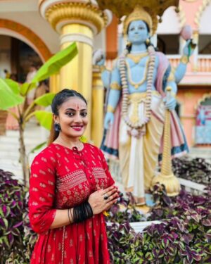 Ankita Bhowmick Instagram - Holy moments captured...Let your heart sing out in worship...🙏🙏🙏