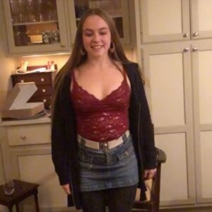 Anna Baryshnikov Instagram - had one of my parents neighbors edibles and was absolutely stoned in my nieces tiktok happy holidays