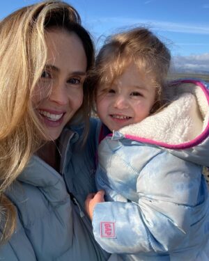 Anna Hutchison Instagram - Happy birthday my sweet, smart, hilarious, trex, mermaid, princess, adventurous love. You’re the absolute best 😝 I LOVE you so much💕💕💕