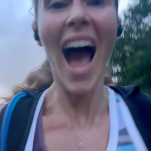 Anna Hutchison Instagram - I WON! 
But the magic thing is l, I felt like I had won even before my feet crossed the start line😝
Thanks to my lovely family for supporting my running journey🥰
Thank you Gaz @getrunning  for helping me achieve my goal and win my age group💪🏼
Thank you to the beautiful people of @thekauaimarathon for putting on such a beautiful event🌺
And thanks to the rain that fell during the toughest mile of the race🤣