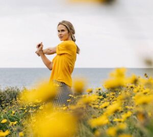Anna Hutchison Instagram - Have you checked out @tortis.us yet?!

📸: @laura_austin 
@tortis.us @kelseymyers4 
#ladieswhotri #swimbikerun #malibu