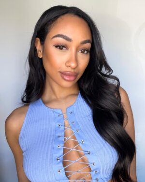Anna-Maëlle Laprise Instagram - be good, do good, look good ✨🦋💋