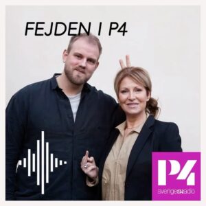 Anna Mannheimer Instagram - Titta här!!
En alldeles nyfödd podd.
FEJDEN i P4!!!!!
Här gör jag o min styvson @hectorapa upp en gång för alla.
Gillar du att tjuvlyssna på familjegnabb men vill samtidigt vara med och quiza lite? 
Då har du nu Fejden i P4! 
Och bästa appen  SR Play
(Ps. Storasyster är mycket glad o stolt )
#finnsdärpoddarfinns #srplay #hectorapelgren