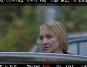 Anna Maria Mühe Instagram - Solo für Weiss 2023 ist abgedreht, Ergebnis dann nächstes Jahr im ZDF zu sehen!  Danke @networkmovie das war eine tolle Zeit mit einem wunderbaren Team 🌟  Regie und Kamera @gunnarfuss Maske @milenapfleidererbritschgi & @kristinamollnau  Kostüm @nanakolbinger  Producer @polli.elsner
