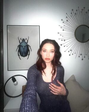 Anna Marie Purić Instagram - Miluju Španělsko, miluju Madrid! Minulý rok jsem se už chystala tam jít bydlet, než se mi teda trošku změnily plány hahah. 

(I když mám takové tušení, že tam v budoucnu, alespoň na nějakou chvilku bydlet půjdu)

Nicméně tady je pár mých foto highlights z posledních pár dnů v onom městě a k tomu přidávám i pár tipů, které nemůžeš minout. 

1. Restaurace - CUATRODEOCHO - na fotce č. 6. se můžete navnadit na to co tam vaří! Už dlouho jsem si tak nevychutnala každé sousto jídla. (Jídlo na fotce je grilovaný tuňák a ratatui)

2. Odpoledne v Real Jardín Botánico má své kouzlo. Kdybys si náhodou neuměl/a představit jaké, tak koukni na fotky 2,4 a 7.

3. No a můj oblíbený koníček… Sekáčování! El Divan de Coco je za mě nejlepší secondhand/vintage shop ve městě. Mají tam dvě pobočky a obě boží. Na posledních fotkách máš nějaké úlovky.

Viva la vida!
