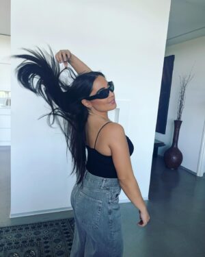 Anna Abreu Instagram - Rakastan mun uusia hiuksia!  Kiitos @hairextensionsbymiiamaria & @hairbyessis ku loihditte mulle täydellisen festarifledan!😍 Ps. @soundfestlahti tänää bailataan!