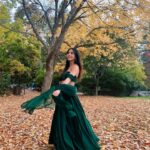 Anna Akana Instagram - Tessa & I met because we dated the same guy back to back. As the New Girlfriend, of course I was curious about The Ex. The more I lightly stalked her online, the more I realized the person I was dating was likely a dud. She seemed so kind, so giving & so wildly talented. Luckily that relationship didn’t last, but our friendship did. & it was an honor to get to see her marry someone so deeply in love with her - someone who sees her for the star she is and cares for her well being above all. I’m so glad she gets to be with who she deserves! FOREVER ✨ Dante is simply the best. Congratulations @tessaviolet & @givememotion ! LOVE IS REAL! Getting married on the solar eclipse weekend was a vibe