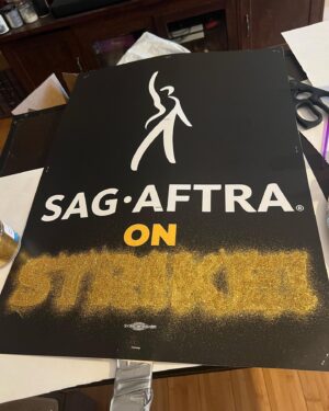 Anna Brisbin Instagram - STRIKE IS OVER! At least, suspended! These past 118 days have been ROUGH but it’s been so inspiring to join forces with my fellow actors for the future of ALL actors. 🥹 Crossing my fingers that the deal our negotiators agreed to is what we needed and that we won’t have to do this again for a longgg longgg time. (Though we’ll see when it comes to videogames shortly… lol) I can finally speak freely about the media I love without worrying about accidentally promoting a struck project and that is SO LIBERATING LMAO so I’m just gonna take this opportunity to tell everyone who loves horror or Edgar Allen Poe to watch Fall of the House of Usher. 

And I want to give a special shout-out to any non-union influencers who voluntarily chose to stop talking about struck projects in solidarity, often at the cost of your income. 🥹 You didn’t have to do that but it meant so much.

It was an honor to picket with you, my union friends. 🤍 #SAGAFTRAstrong #strikeisover 

and also yes i obviously dressed up for the Barbie Movie. 💖