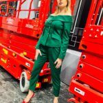Anna Falchi Instagram - Oggi così per Santo Stefano!! @larmadio_di_lulu @digitalsauro