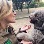 Anna Foglietta Instagram - Quante chiacchierate che ci facciamo. . . . #gazza #mydog