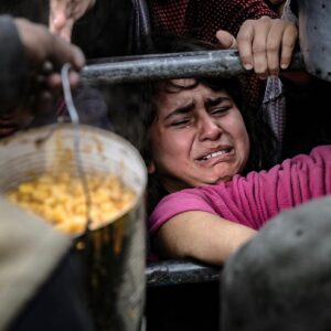 Anna Foglietta Instagram - Datemi più artisti e più microfoni aperti 

Il mio paese non può avallare l’uccisione di 13.000 bambini. 

Questa non è la mia Italia 
.
.
.
#ceasefirenow🇵🇸 #stopgenocide