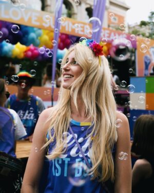Anna Gasser Instagram - Celebrating L O V E 🌈🫶
and for that reason, me and @skullcandy are giving away a pair of limited “All Love” colorway Crushers!

Tag a person you care about and I’ll let you know by next week, who won 🥰

#pridemonth #viennapride #lilaistbunt
📷 @clemensmillauer @leica_camera_austria