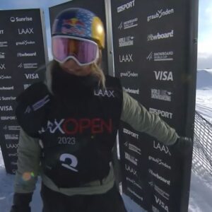 Anna Gasser Instagram - Thanks Laax 🇨🇭❤️ happy to put down a run in difficult speed conditions and happy it was enough to jump on the podium 🥉. Big congrats to the Queens @zoisynnott for the win 🥇 and @mia_brookes for her first worldcup podium 🥈
📸 1,2 @redbullsnow 
  3 @lee_ponzio
